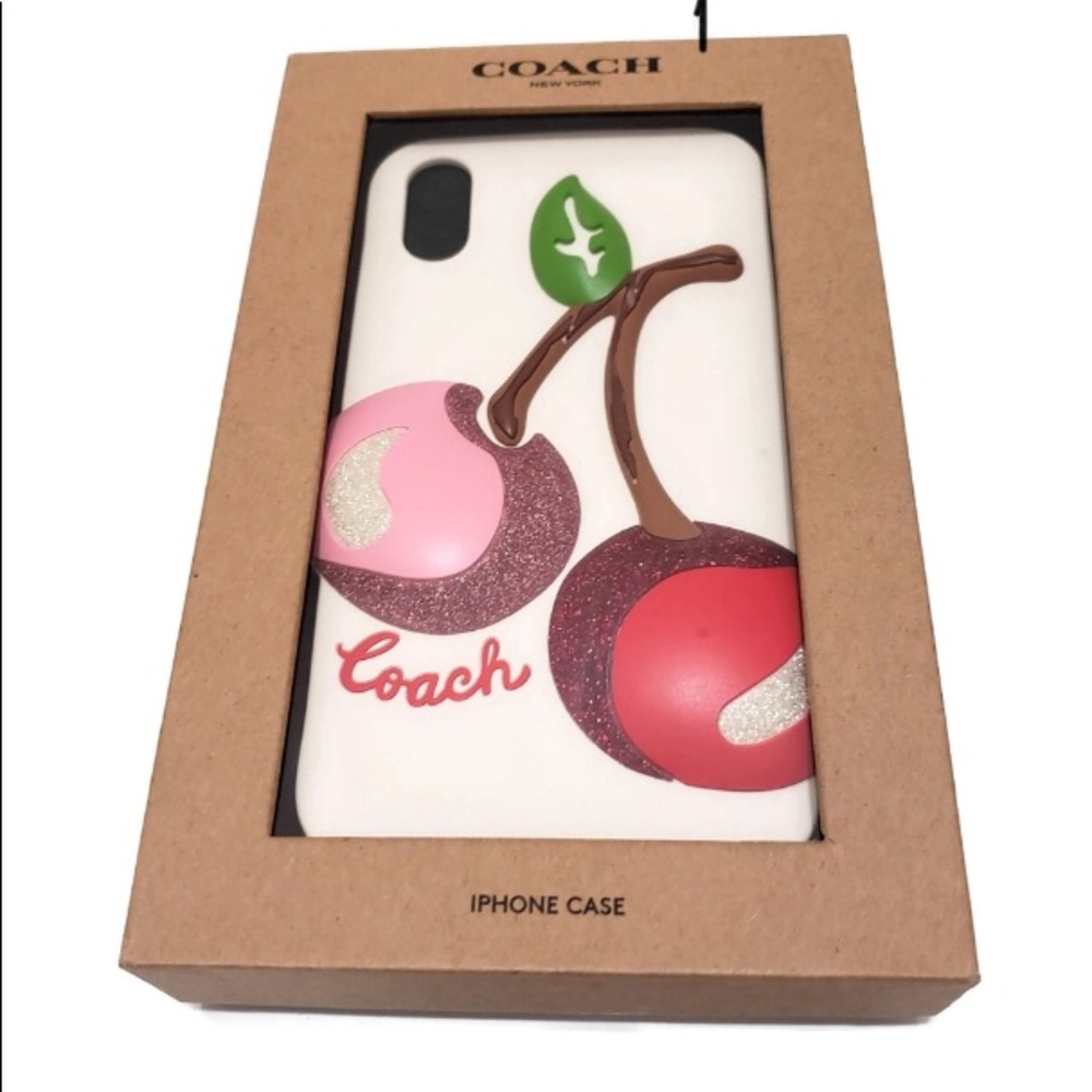 Coach Oversized Cherry X F65093